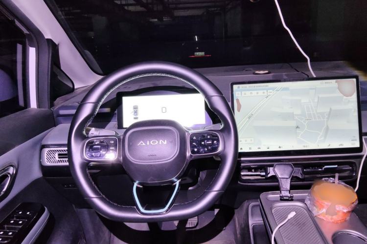 Used AION Y 2023 Plus 510 Executive Edition Steering Wheel