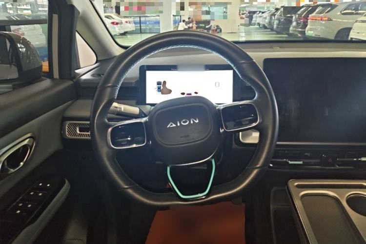 Used AION Y 2023 Plus 510 Executive Edition Steering Wheel