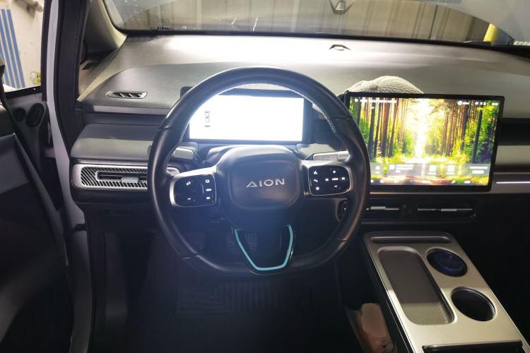 Used AION Y 2023 Plus 510 Smart Edition Steering Wheel