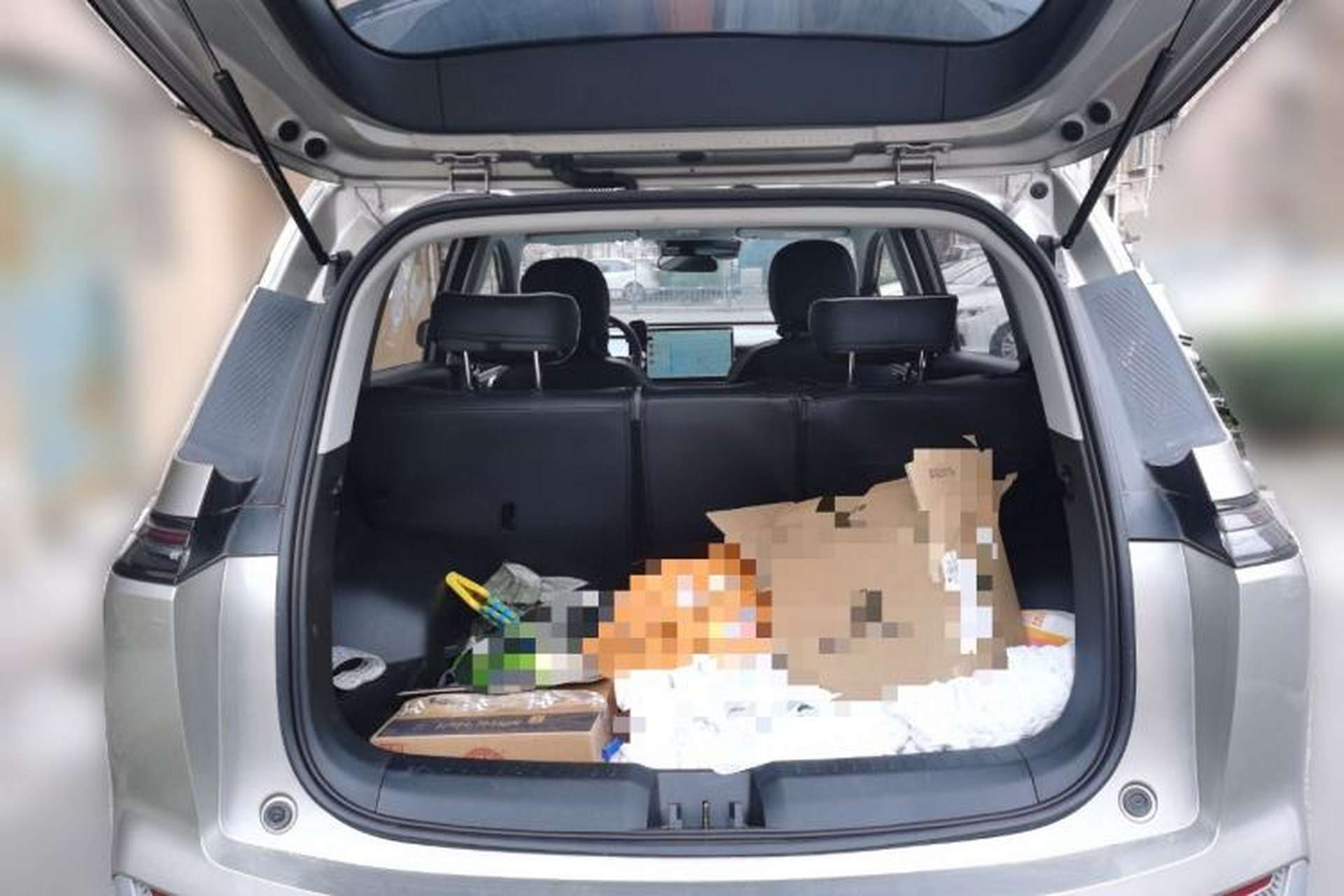 Used AION Y 2023 Plus 610 Enjoy Edition Trunk