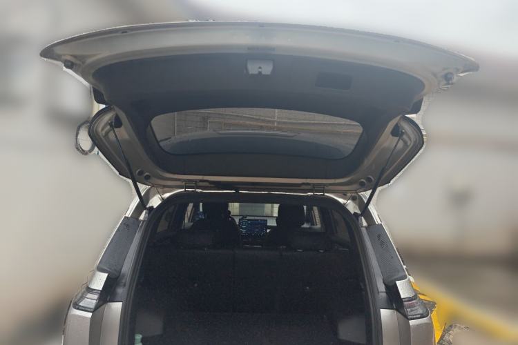 Used AION Y 2023 Plus 510 Enjoy Edition Trunk