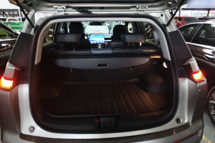 Used AION Y 2023 Plus 510 Smart Edition Trunk