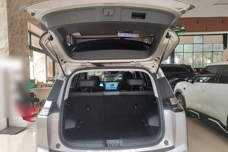 Used AION Y 2023 Plus 610 Smart Edition Ternary Lithium Trunk