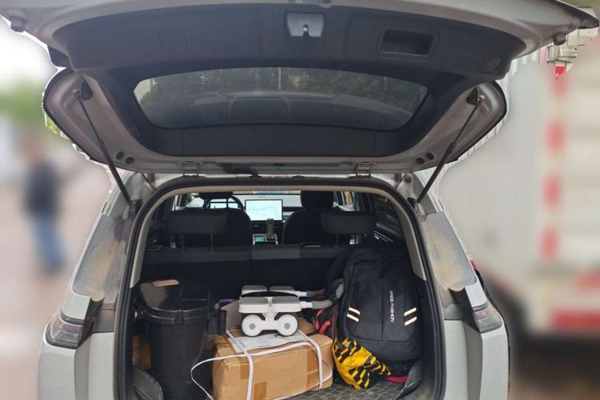 Used AION Y 2023 Younger Trunk