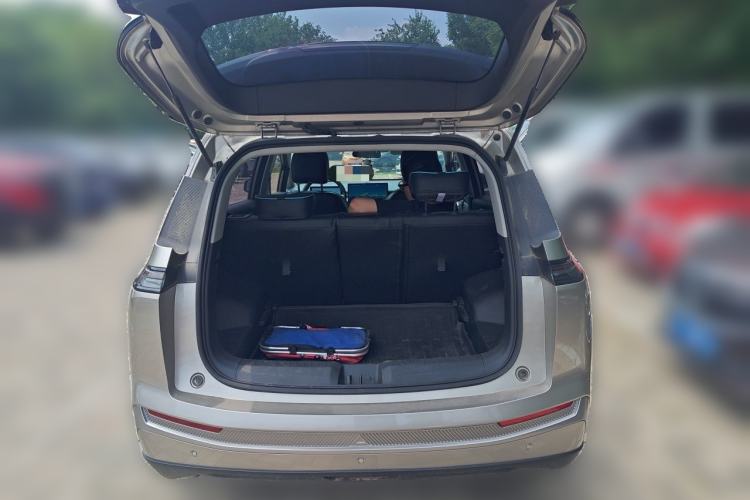 Used AION Y 2023 Plus 510 Enjoy Edition Trunk