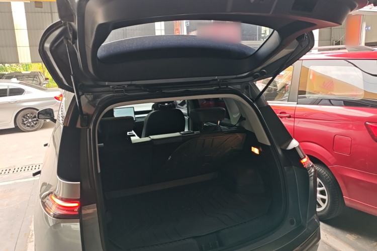 Used AION Y 2023 Plus 510 Smart Edition Trunk