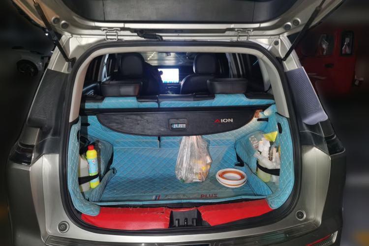 Used AION Y 2023 Plus 510 Smart Edition Trunk