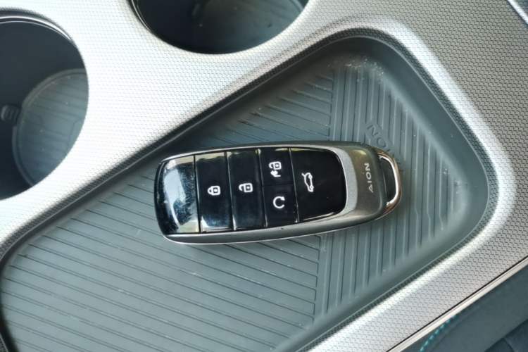 Used AION Y 2023 Younger Vehicle Key