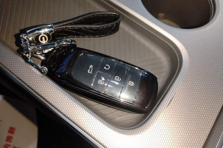 Used AION Y 2023 Plus 610 Smart Edition Ternary Lithium Vehicle Key