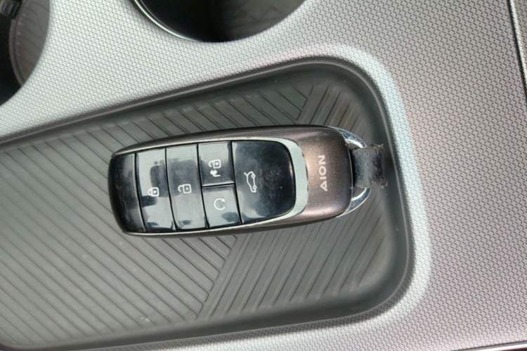 Used AION Y 2023 Plus 510 Executive Edition Vehicle Key