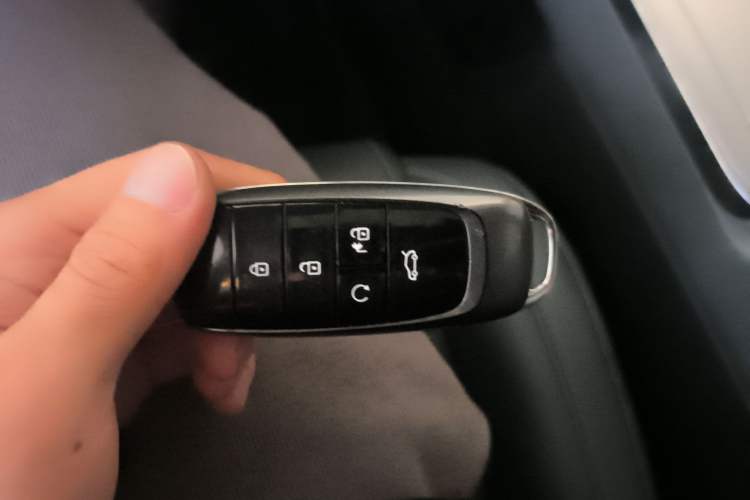 Used AION Y 2023 Plus 510 Smart Edition Vehicle Key