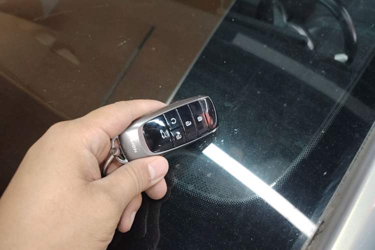 Used AION Y 2023 Younger Star Edition Vehicle Key