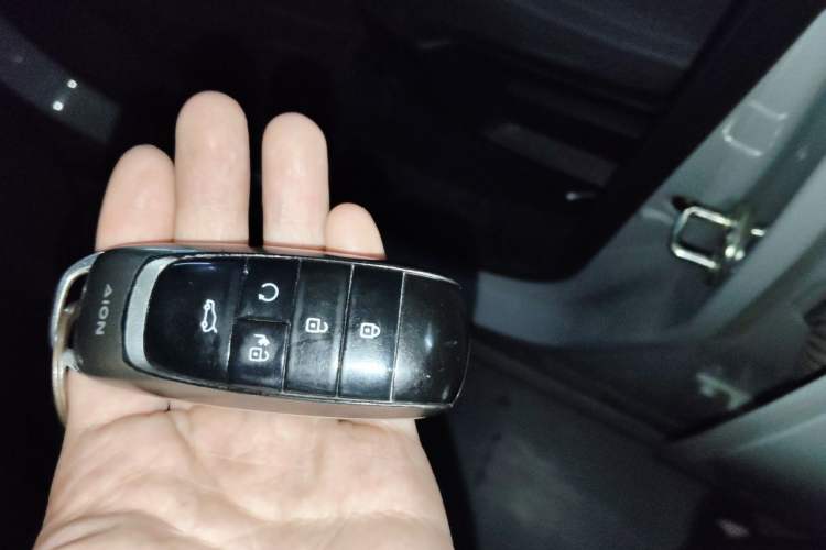 Used AION Y 2023 Plus 510 Executive Edition Vehicle Key