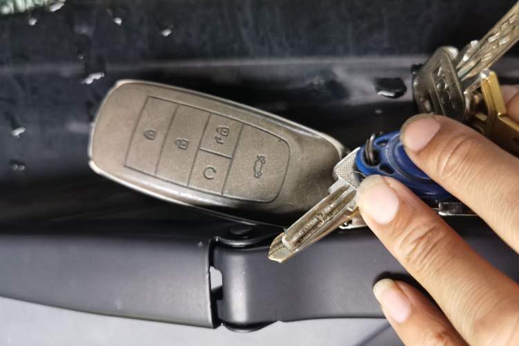 Used AION Y 2023 Plus 510 Smart Edition Vehicle Key