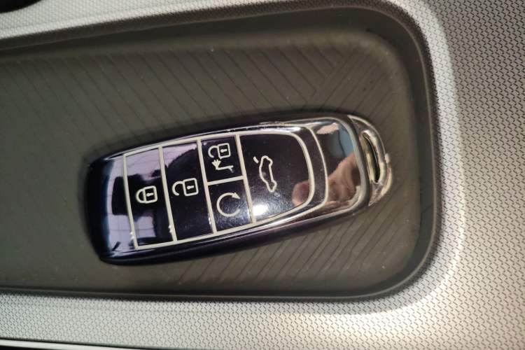 Used AION Y 2023 Plus 510 Enjoy Edition Vehicle Key