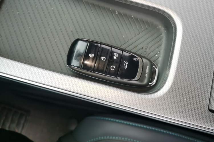 Used AION Y 2023 Plus 610 Smart Edition Ternary Lithium Vehicle Key