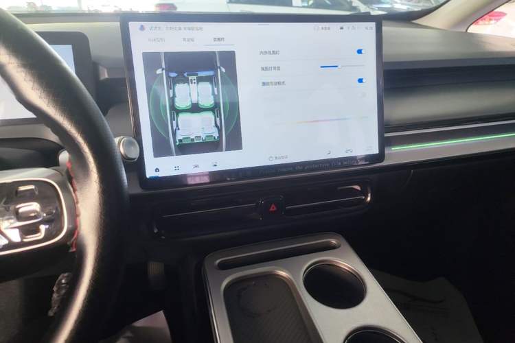 Used AION Y 2023 Plus 510 Smart Edition Audio And AC Panel