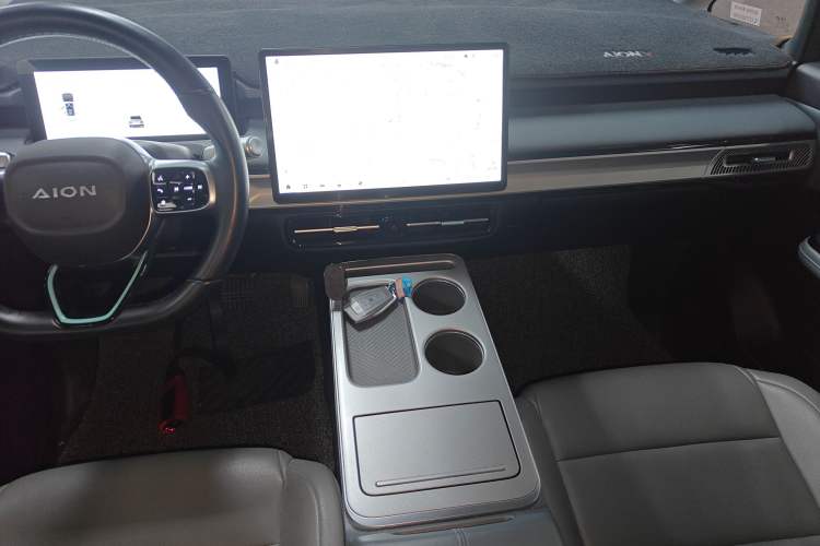 Used AION Y 2023 Plus 510 Enjoy Edition Audio And AC Panel
