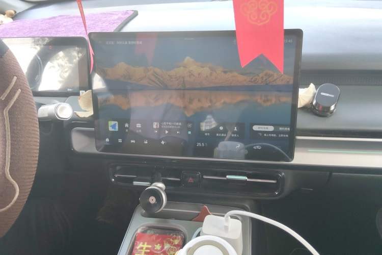 Used AION Y 2023 Plus 510 Smart Edition Audio And AC Panel