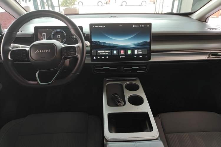 Used AION Y 2023 Plus 510 Enjoy Edition Audio And AC Panel