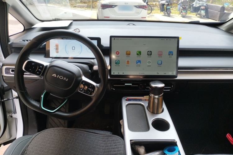 Used AION Y 2023 Plus 510 Enjoy Edition Center Console