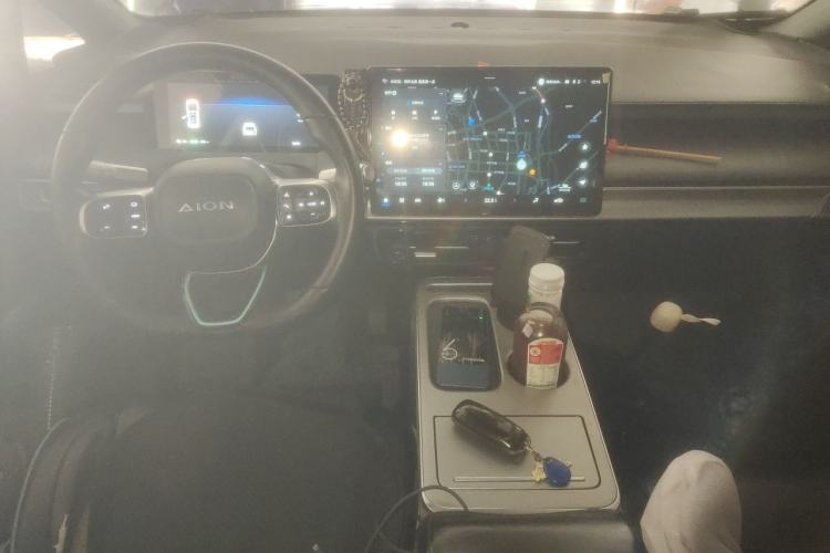 Used AION Y 2023 Plus 510 Enjoy Edition Center Console