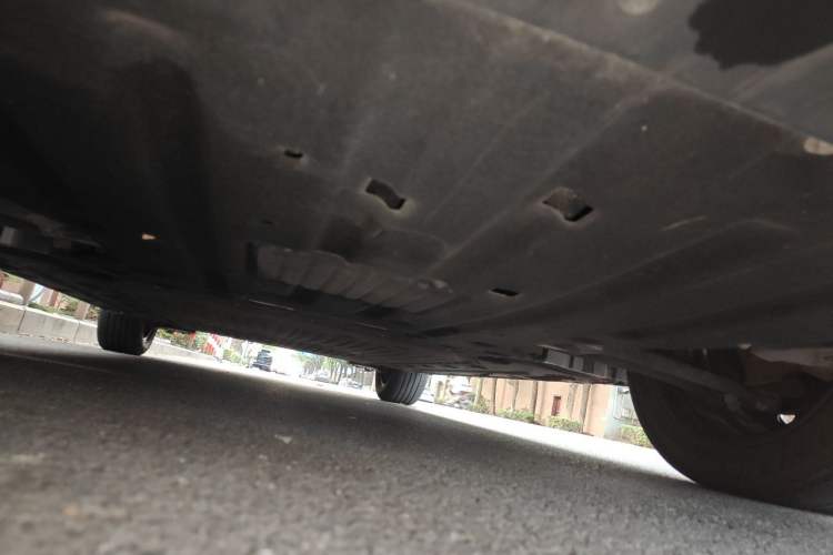 Used AION Y 2023 Younger Chassis Front