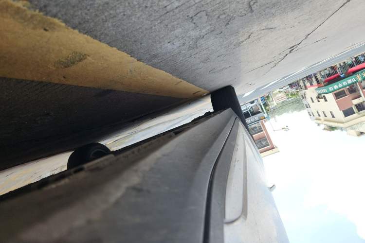 Used AION Y 2023 Plus 510 Smart Edition Chassis Front Right