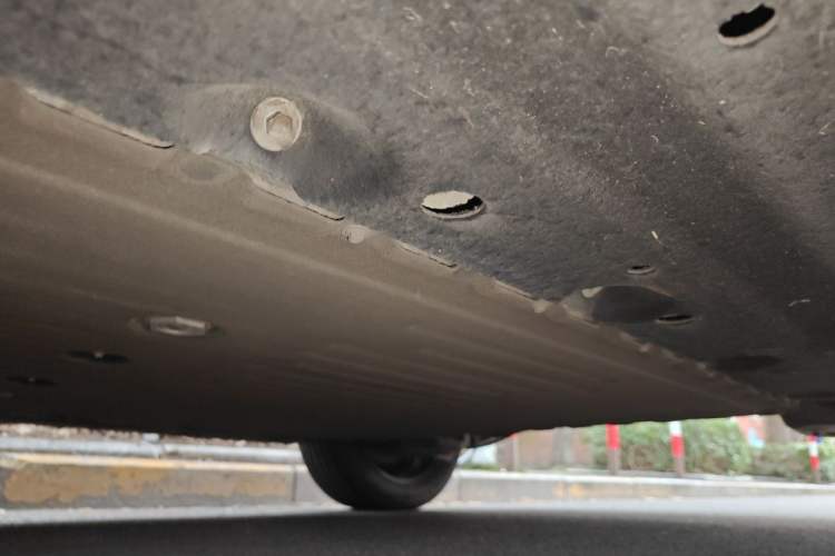 Used AION Y 2023 Younger Chassis Rear Left