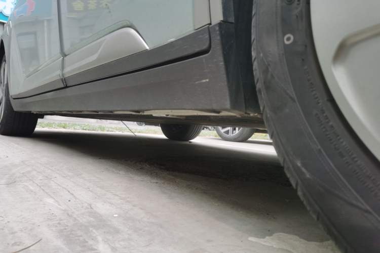 Used AION Y 2023 Younger Chassis Rear Left