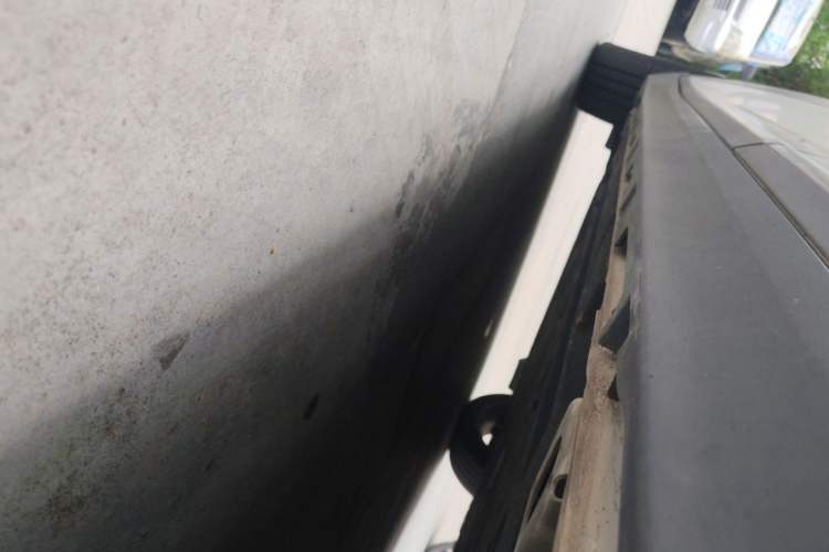 Used AION Y 2023 Plus 510 Tech Edition Chassis Rear Left