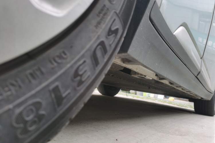 Used AION Y 2023 Younger Chassis Rear Right