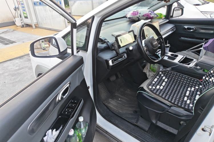 Used AION Y 2023 Plus 510 Enjoy Edition Driver Seat