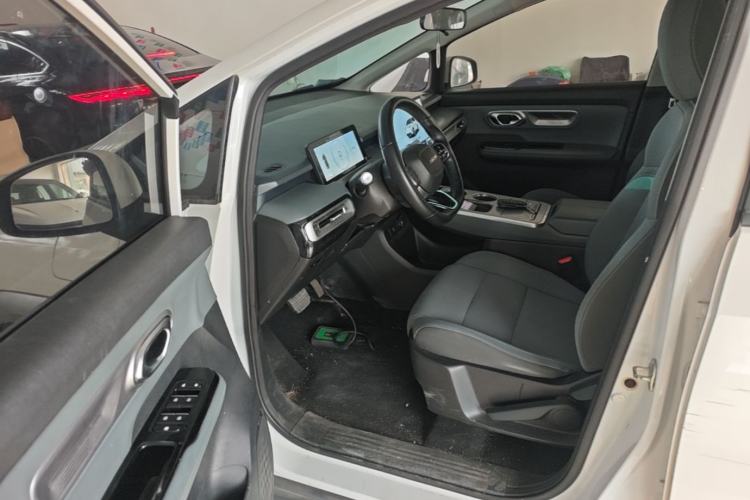 Used AION Y 2023 Plus 510 Enjoy Edition Driver Seat