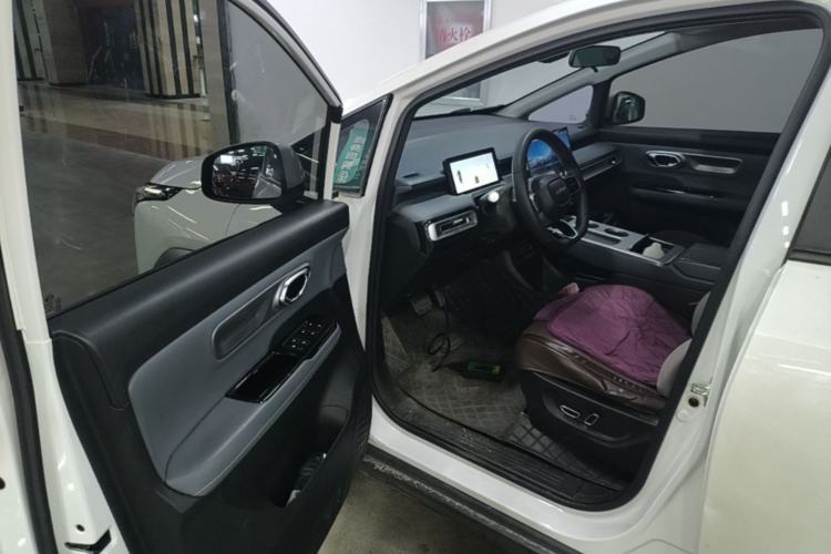 Used AION Y 2023 Plus 510 Smart Edition Driver Seat