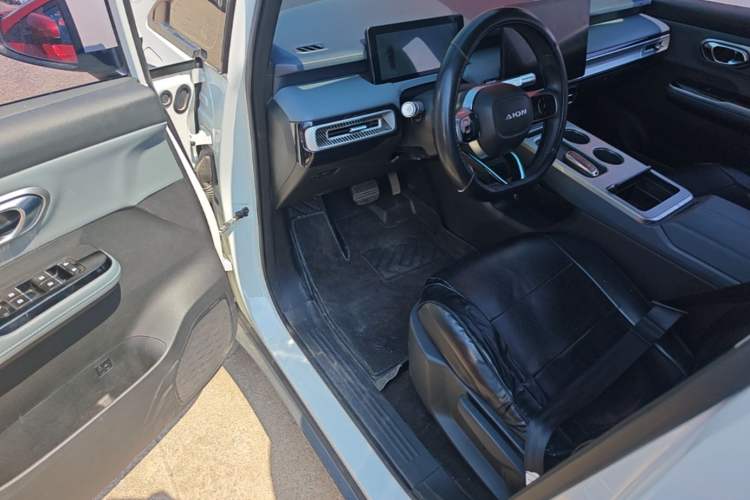 Used AION Y 2023 Plus 510 Enjoy Edition Driver Seat