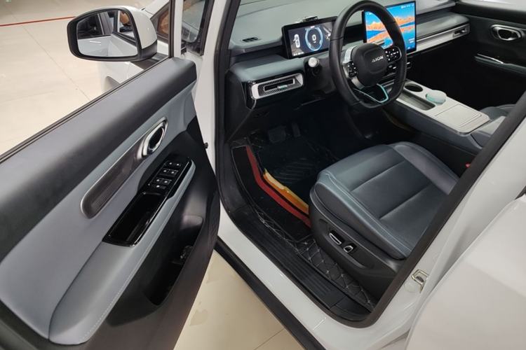 Used AION Y 2023 Plus 510 Smart Edition Driver Seat