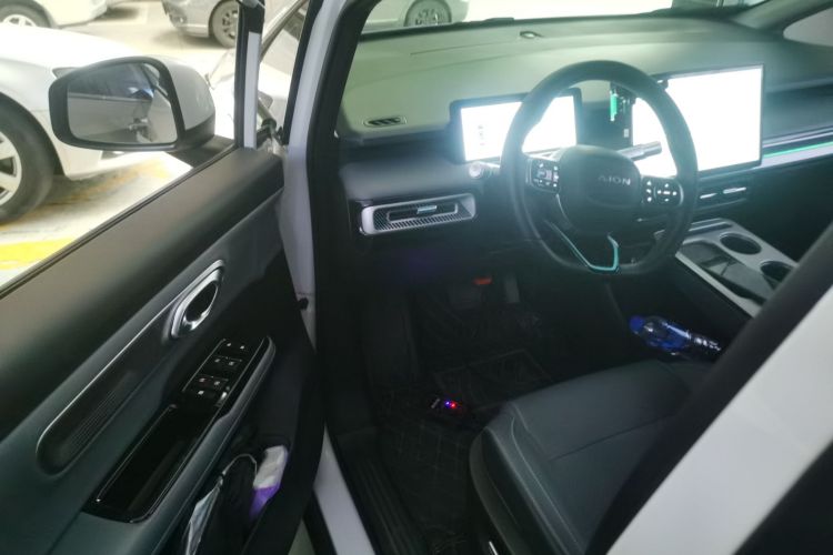 Used AION Y 2023 Plus 510 Smart Edition Driver Seat