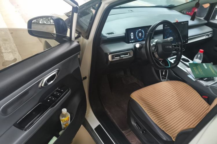 Used AION Y 2023 Plus 510 Smart Edition Driver Seat
