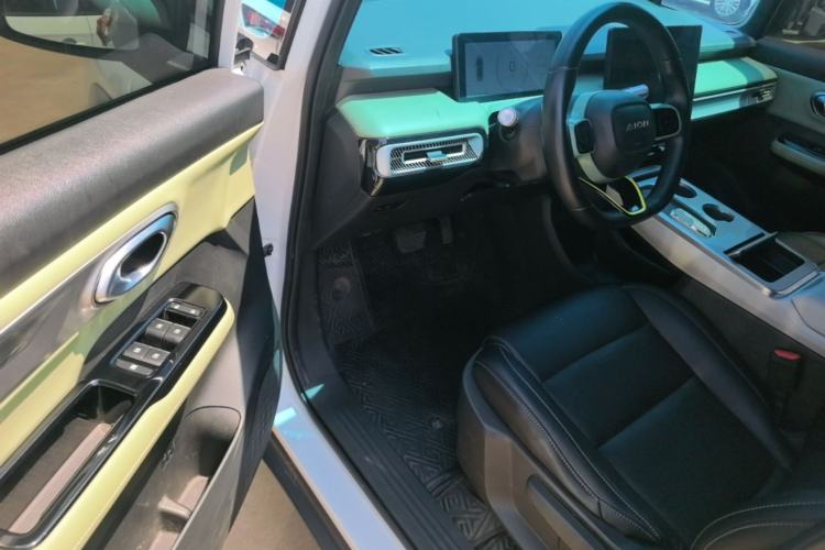 Used AION Y 2023 Plus 510 Enjoy Edition Driver Seat