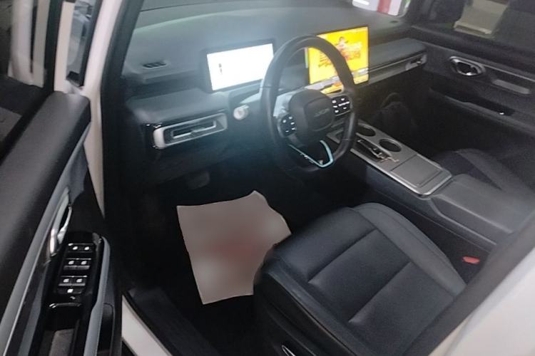Used AION Y 2023 Younger Star Edition Driver Seat