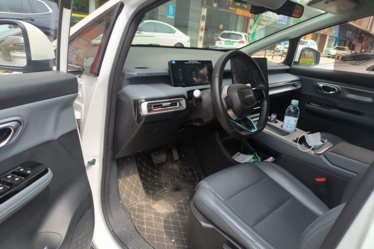 Used AION Y 2023 Plus 510 Enjoy Edition Driver Seat