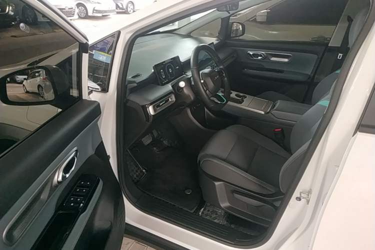 Used AION Y 2023 Younger Driver Seat