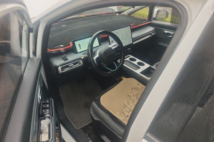 Used AION Y 2023 Younger Driver Seat