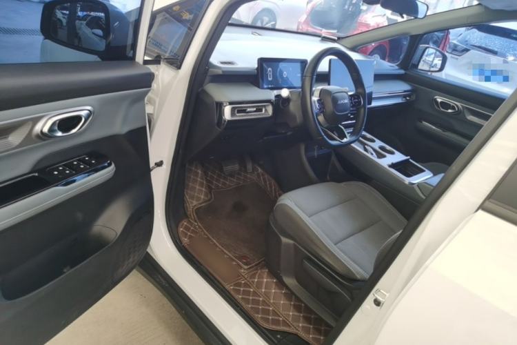 Used AION Y 2023 Plus 510 Enjoy Edition Driver Seat