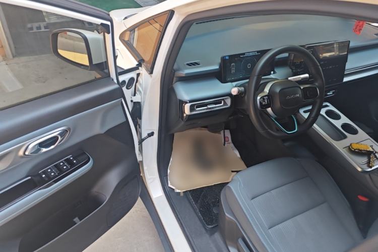 Used AION Y 2023 Younger Driver Seat