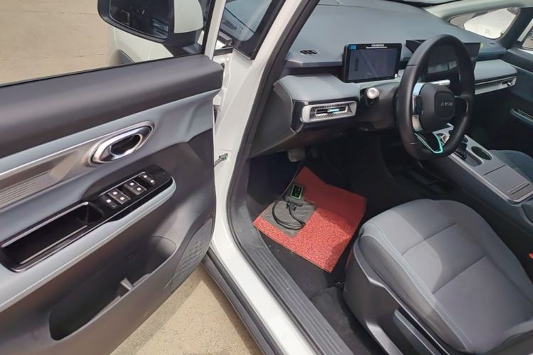 Used AION Y 2023 Plus 510 Enjoy Edition Driver Seat