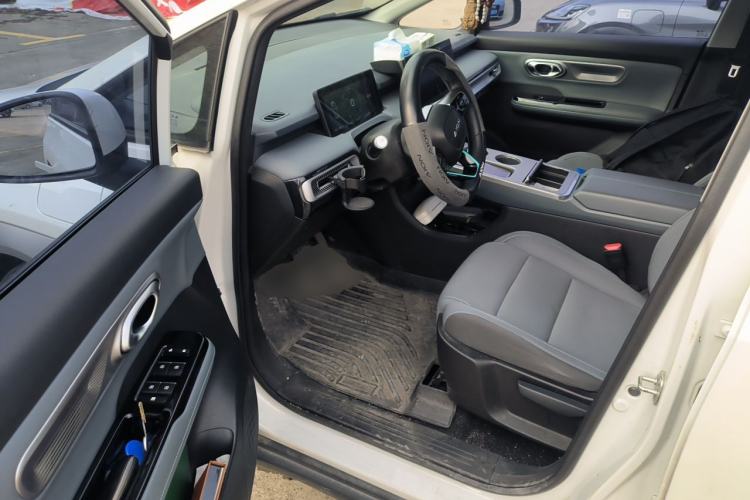 Used AION Y 2023 Plus 510 Enjoy Edition Driver Seat