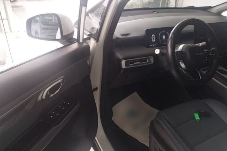 Used AION Y 2023 Plus 510 Smart Edition Driver Seat