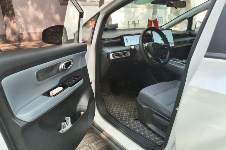 Used AION Y 2023 Younger Driver Seat